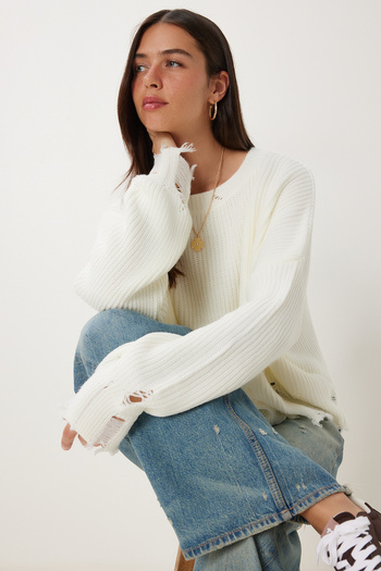 Happiness İstanbul Pulover de damă ecru rupt cu detalii oversize ki00098