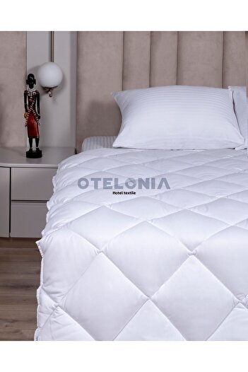 Otelonia King Size Micro-Touch Quilt + 2 Pcs. Bead Silicone Pillow