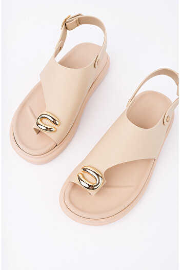 StWenn Black Women's Slippers with Gold Buckle Detail – Stylish and Comfortable Daily Useblack Women's Slippers with Gold Buckle Detail