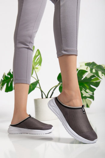 AYOOLS Breathable Anorak Women's Slippers Prs1025