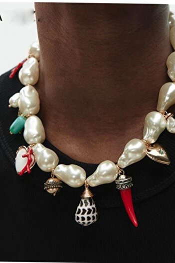 Modex Sea Breeze Charm Detailed Big Pearl Necklace (40cm)