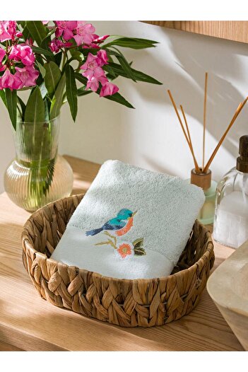 LC Waikiki Embroidered Face Towel 50X80 cm (W3)