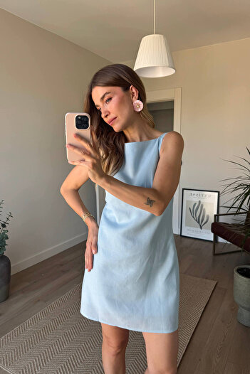 Sue Store Rochie din in premium cu căptușeală cu bretele cu guler pătrat Baby Blue
