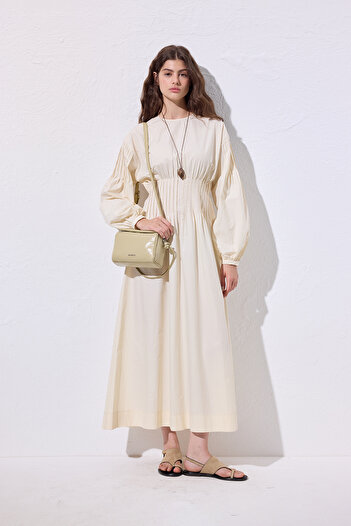 Manuka Belly Pleated Detailed Dress Butter