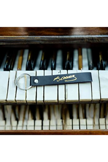 shop Keychain Ataturk
