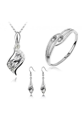 Kelan Set Bijuterii Argint cu Cristale White Crystal – Pandantiv, Cercei și Brățară