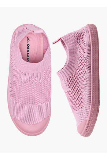 Oaklan by Shoexpress Girls Textured Slip-On Sports Shoes