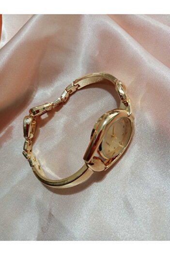QUARTZ Special Design Vintage Model Women's Wrist Watch - Gold Steel Bracelet Style - Water Bracelet Gift 0115