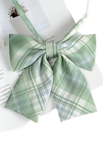 Waves And Pebbles Green Plaid Women's Bow Tie