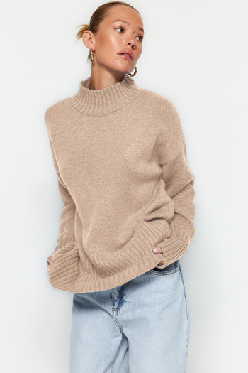 Trendyol Collection Βισόν πλατύς τύπος μαλακός υφασμένος βασικός πλεκτός πουλόβερ TWOAW23KZ00490