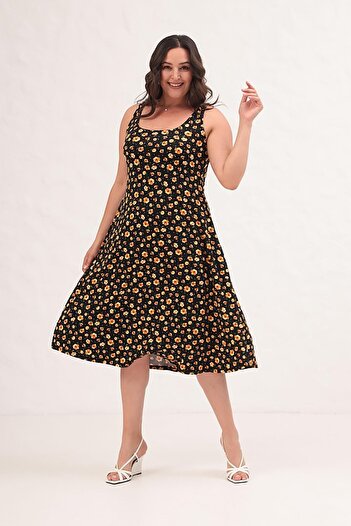Truva XXL Comfort and Elegance with You in This Plus Size Dress with Floral Print and Thick Straps!