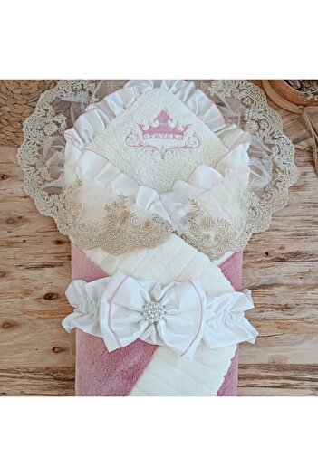 BabyBird Newborn Wool Unisex Baby Blanket - Crown Embroidered, Guipure Veil, Prism Stone Bow