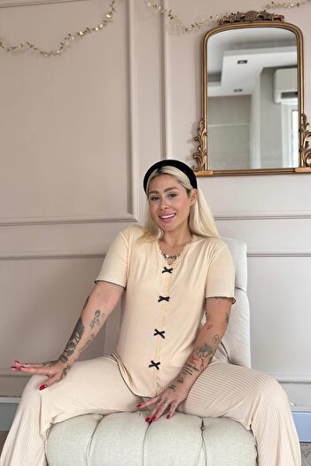 Pijamaevi Beige Delicato Knitted Short Sleeve Women's Pajama Set