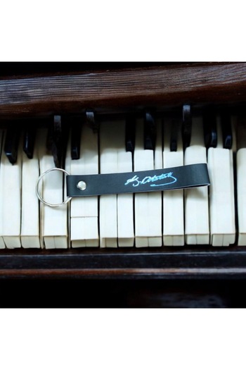 shop Keychain Ataturk