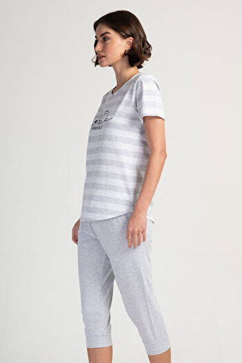 VİENETTA Women's Short Sleeve Capri Pajama Set, 312032