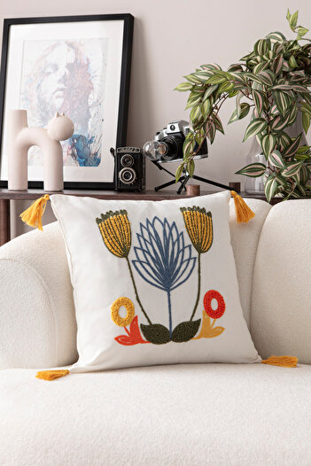 BUGİ HOME COLLECTİON Comfort Punch Pattern Throw Pillow Cover Square Decorative Bohemian Embroidered Sofa Pillowcase Poncho 45X45