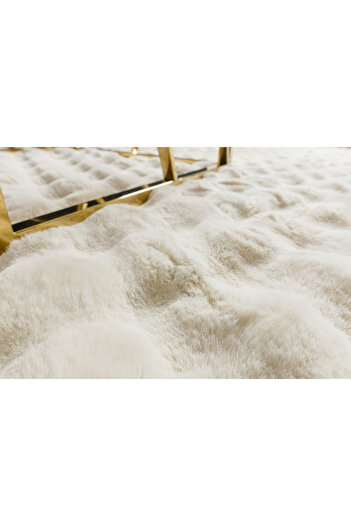 LOP Belgian Carpet 050, 3D Effect, Rabbit Fur Imitation, Cream, 23 Mm Yarn