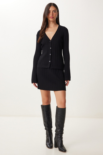 Happiness İstanbul Women's Black Mini Knitwear Skirt Cardigan Set Yy00248
