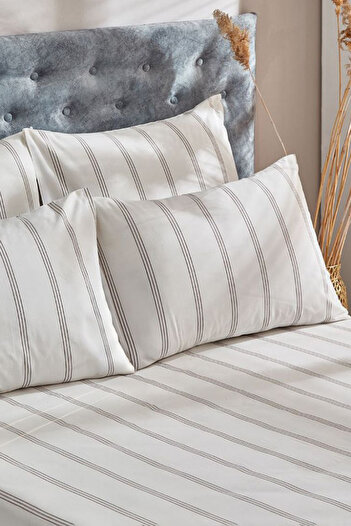 TRENDYOLMİLLA HOME Lenjerie de pat dublă din fire elastice vopsite 180x200+30cm și 2 fețe de pernă 50x70cm