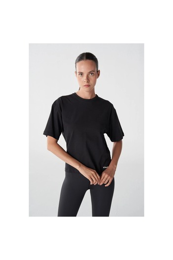 hummel T-mt Ultra Boxy Short Γυναικείο μπλουζάκι με στρογγυλή λαιμόκοψη