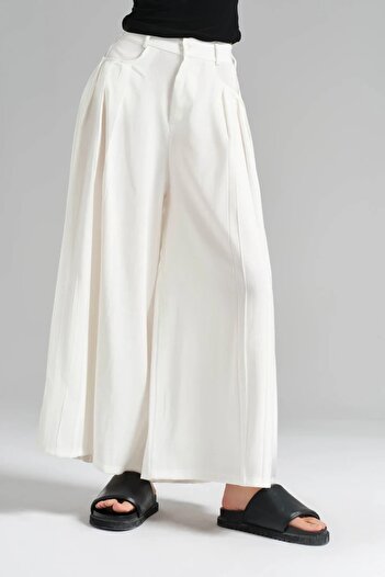 tw3 Women's Pleated Detailed Elastic Waist Design Wide Leg Trousers