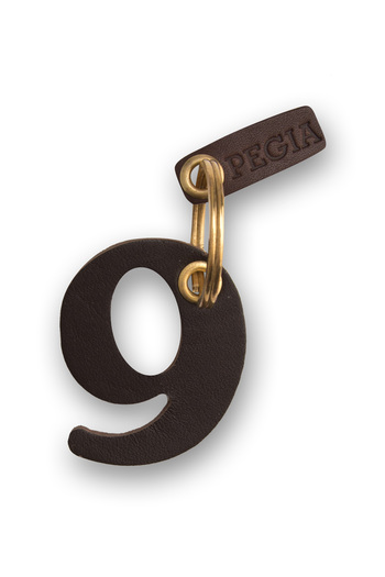 Pegia Figure 9 Leather Keychain 25an68