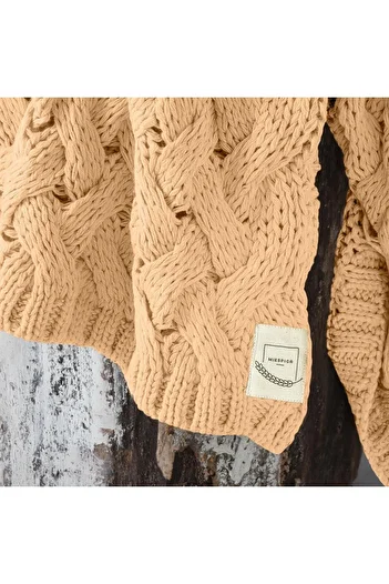 Miespiga Serenita Hair Knitted Knitwear Tv Blanket Throw Sofa Shawl