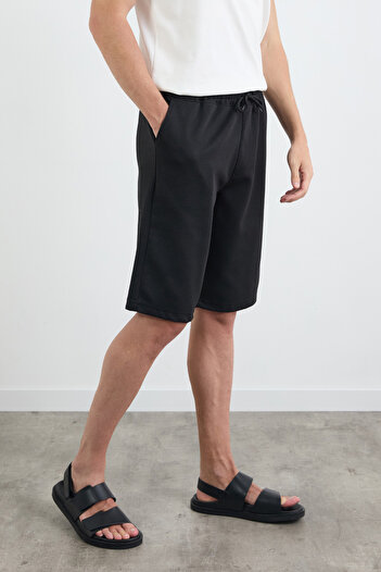 Fulla Moda Basic Tie Waist Pocket Shorts
