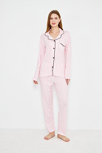 ÇağrıHome Kadın %100 Pamuklu Luxury Viskon Battal Boy Gömlek Yaka Düğmeli Çizgili Pembe-Biyeli Pijama Takımı
