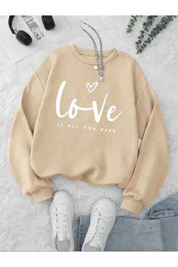 caddekombin Love İs All Printed Crew Neck Beige Sweatshirt