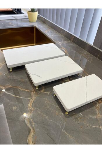 M&O MARBLE Kuvars Sunumluk 3'lü Set Pasta Sunumu,Metal Gold Renkli Profil Ayak