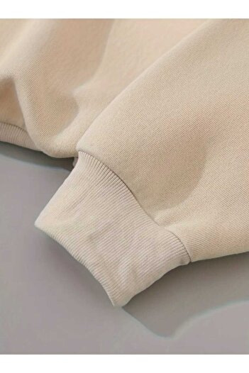 caddekombin Μπεζ φούτερ με λαιμόκοψη με στάμπα Stitch