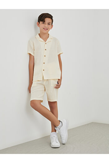 Styli Textured Buttoned Short Sleeve Shirt