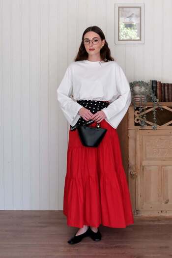 Ceylan Otantik Ecru Body & Red Cross Fold Skirt Suit