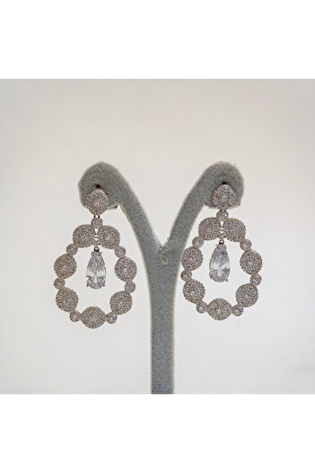 CHARM “Royal Drop” earrings with round crystals and teardrop center stone – Charm