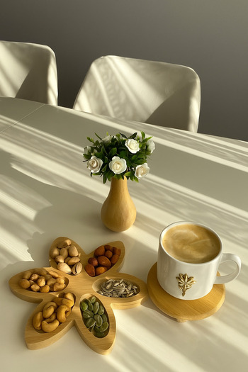 AdenGlow Daisy Shaped Bamboo Plate / Presentation Plate