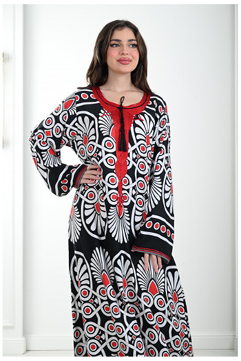 Lyaly aljlabyh The "Arabesque Art" jalabiya is a summer dress with a contemporary geometric pattern in red and black, for a bold and artistic look.