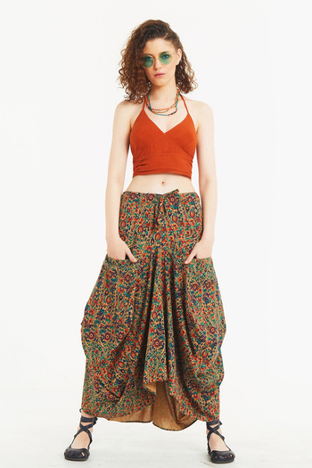 Los banditos Baggy Long Skirt with Lace-up Waist and Pocket Detail