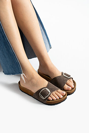 COMFORT OF PANTOFOLE con fia papuci