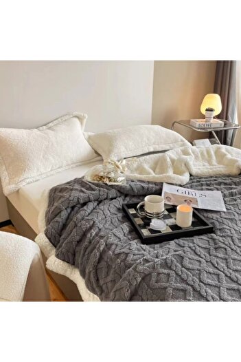Pucioasa Grey fur blanket 200 x 230 cm