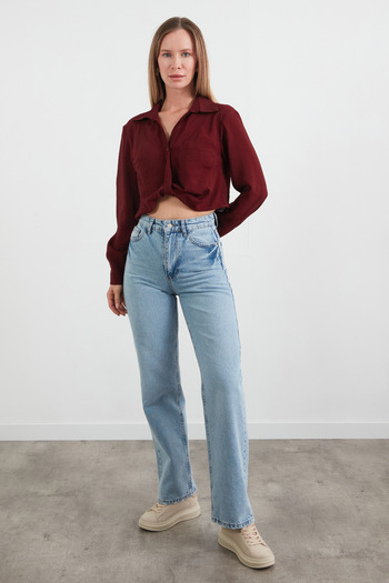 Fulla Moda Knotted Front Pocket Crop Shirt