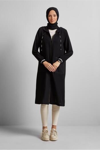 Alvina Wear a Hoodie 45598