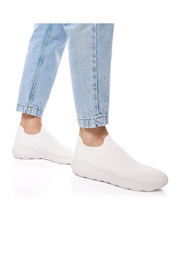 R&B Ivory LADIES BASIC SPORT SHOES 36-41