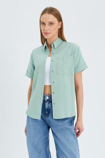 Mixray 3950 Women's Oxford Short Sleeve Basic Shirt