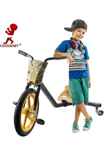 CoolBaby 3-Wheel Pedal Scooter Ride-on Toy 95x60x60cm