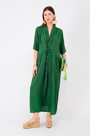 Park Moda AN10567 ROCHIE DETALIE CU DETALII CU GOLIETRU