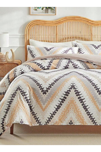 LUNA HOME Queen size 6 piece bedding set, brown zig zag pattern, very soft quality 200x230cm.