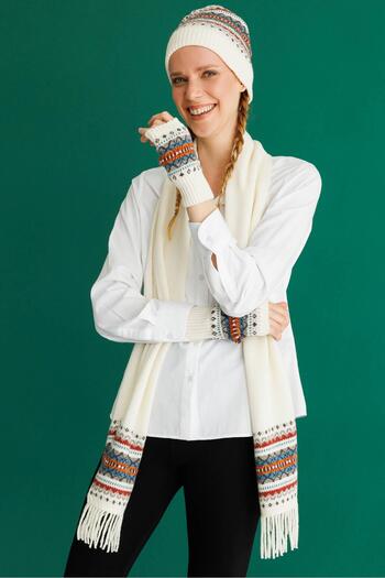 Desen Triko Lână Kaşkol Bone pentru femei cu ciucuri din jacquard