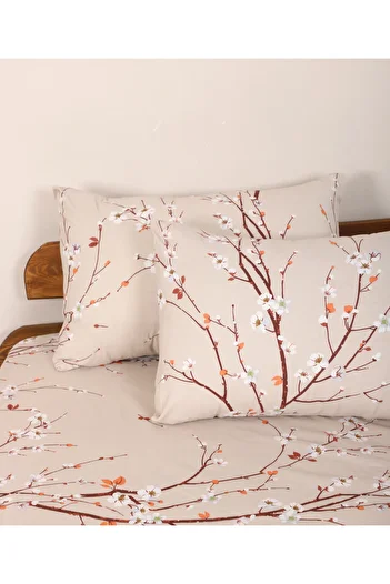 ENESSA Patterned Fitted Sheet Single and King Size