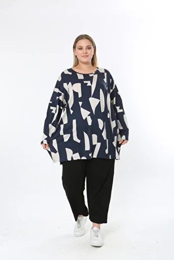 XL Modam Women's Digital Print Plus Size Tunic